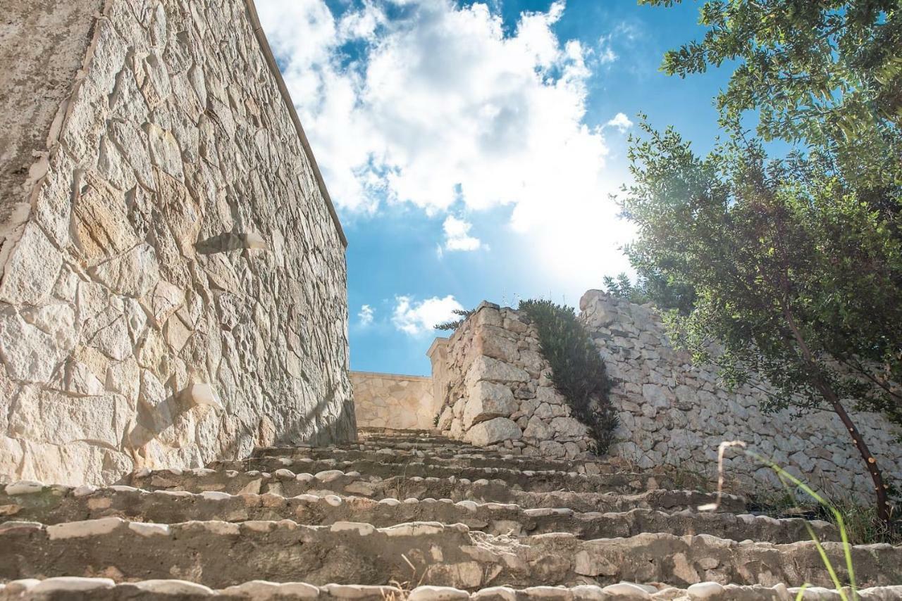 Dimora Mariuccia Otel Monte SantʼAngelo Dış mekan fotoğraf